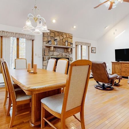 Friendship Lodge Pocono Lake Bagian luar foto