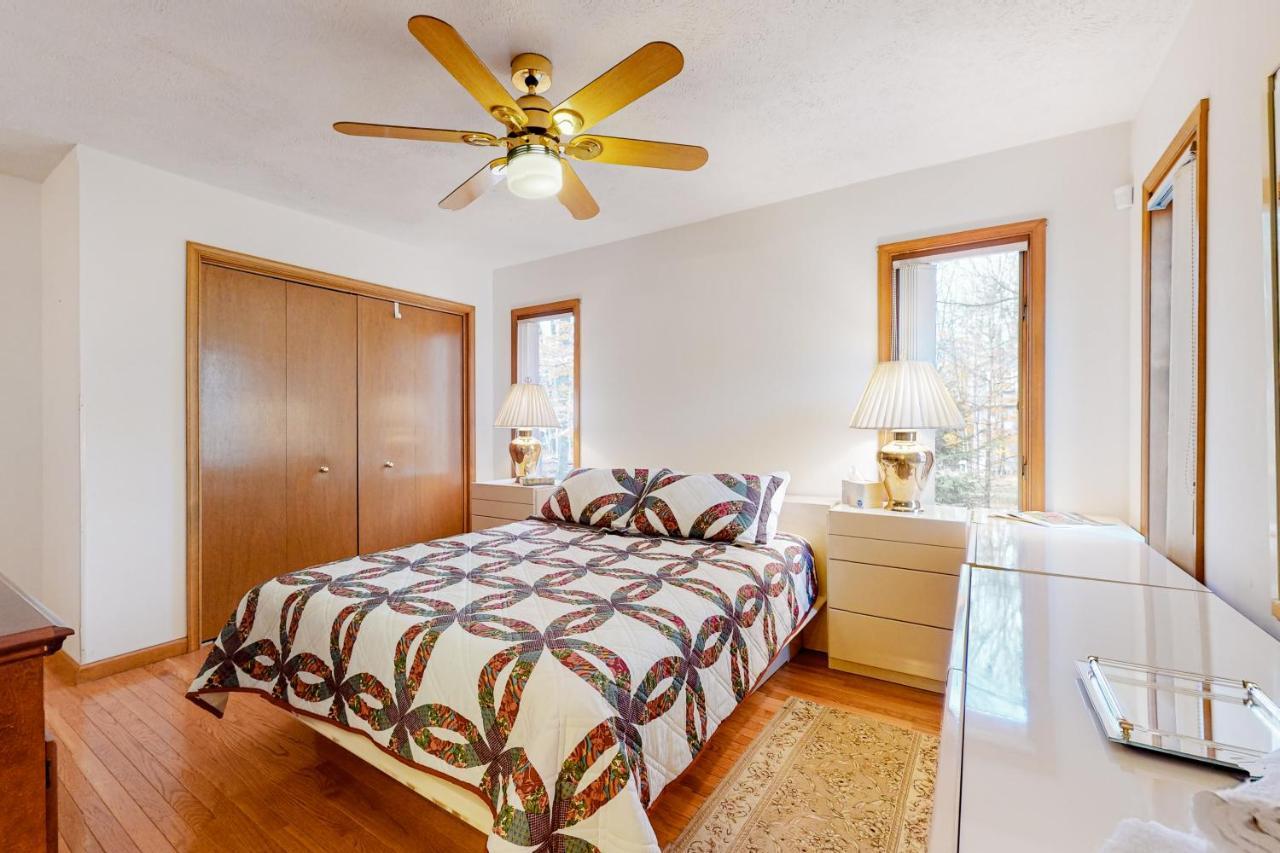 Friendship Lodge Pocono Lake Bagian luar foto